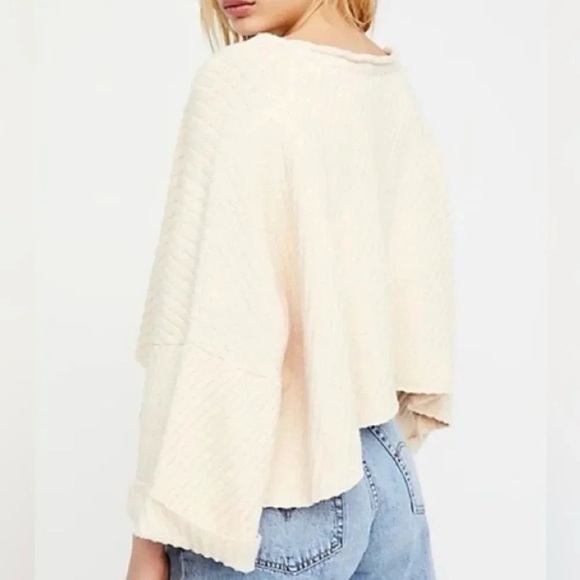 Free People I Can't Wait Dolman Cropped Cream Sweater - Picture 2 of 16